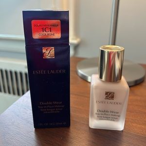 Estée Lauder Double Wear Foundation 1C1 Cool Bone